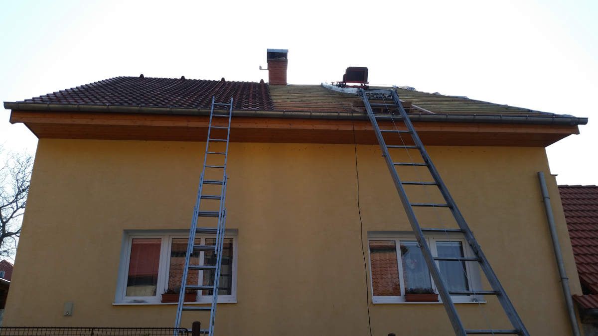 Demontáž střechy